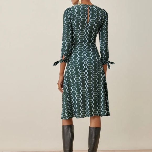 Reformation Port Dress - Venture - Picture 3 of 11
